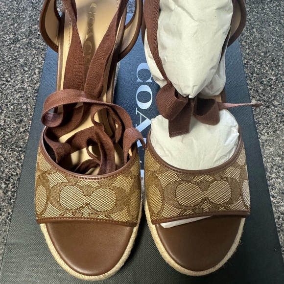 Authentic Coach Patrice Signature Jacquard Espadrille Sandals ❤️ - Picture 1 of 8